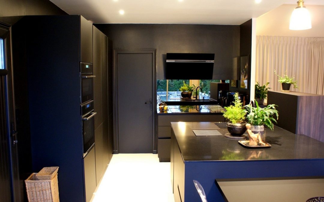 Pourquoi la personnalisation est-elle essentielle dans la conception d’une cuisine sur mesure à Annecy ?